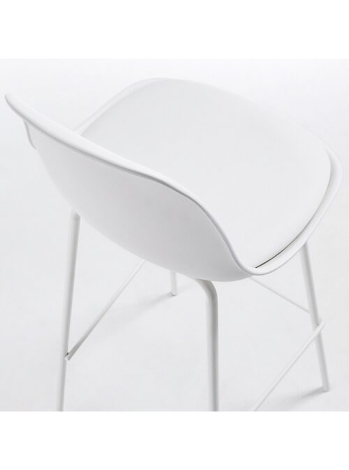 silla blanca elegante